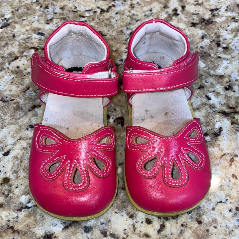 EUC/VGUC PINK LIVIE& LUCA SZ 7